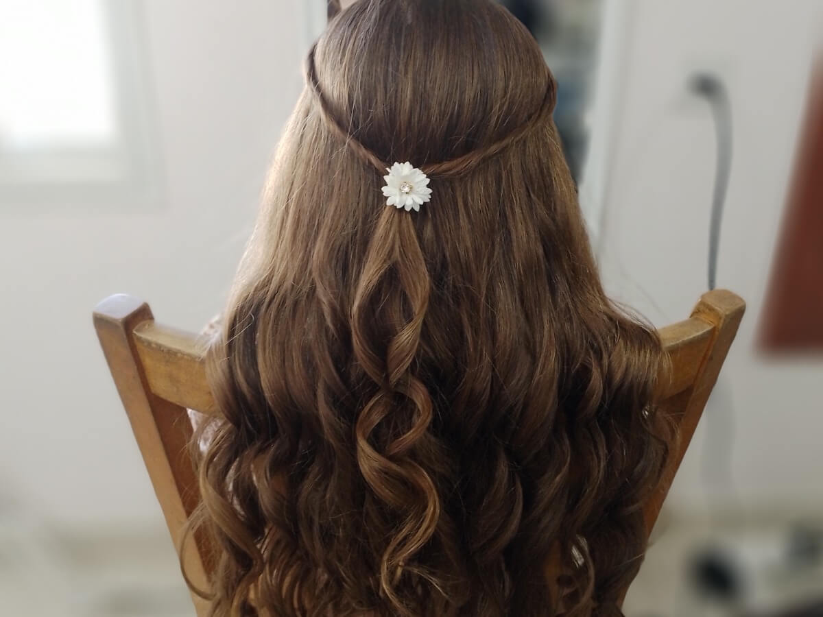 Yikrat .nails and hair  | lee