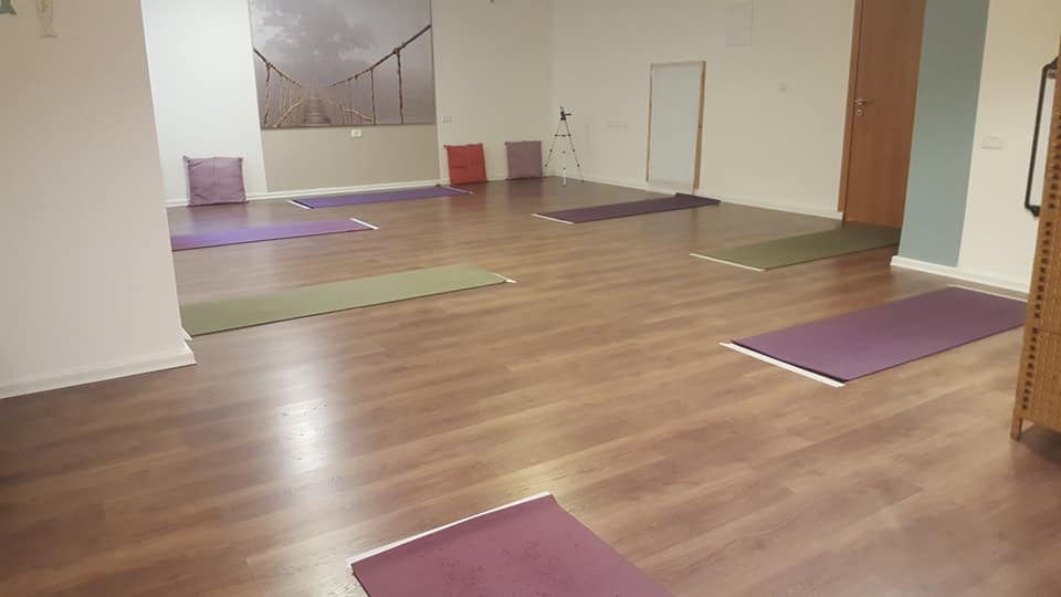 יוגימא כפר יונה