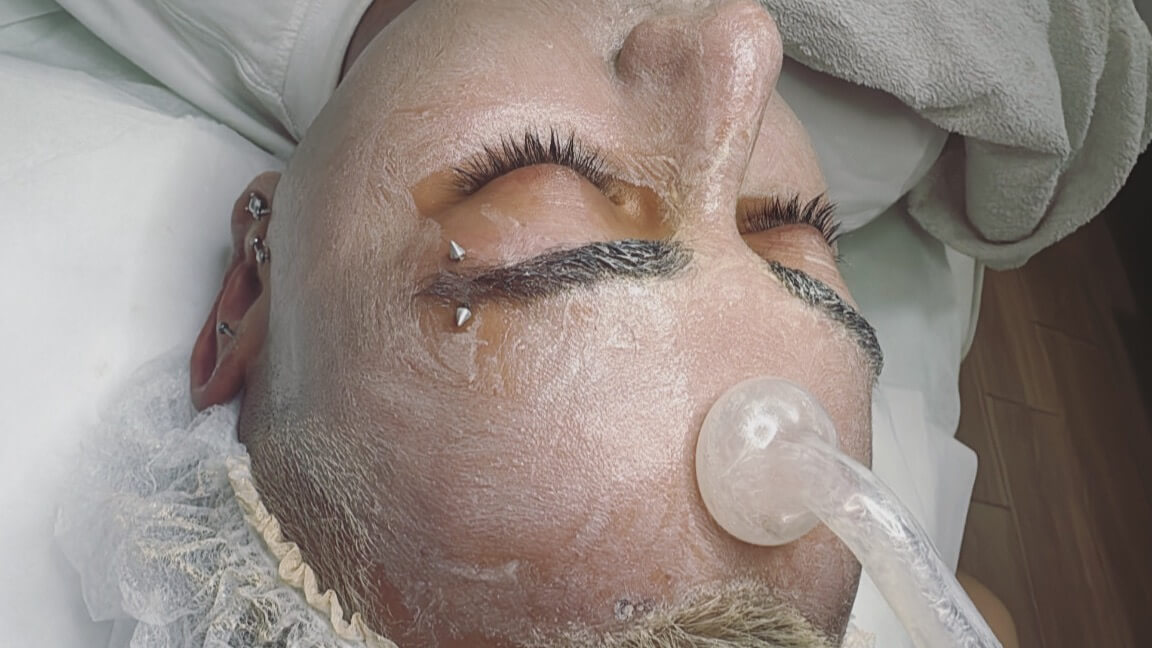 אורטל הר זהב קוסמטיקאית בנהריה