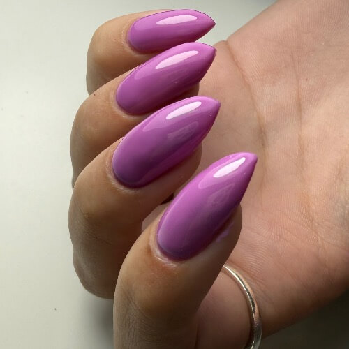 Nails by ronni | lee