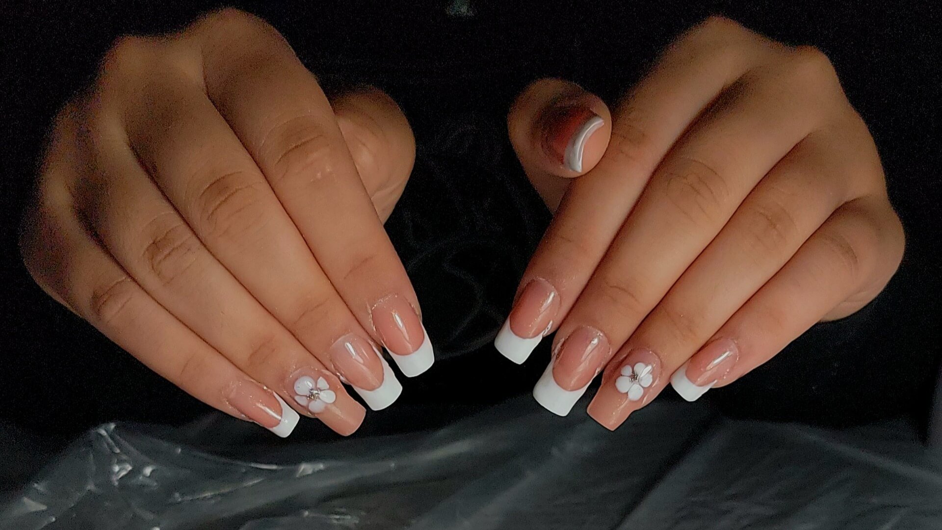 | Mirinails