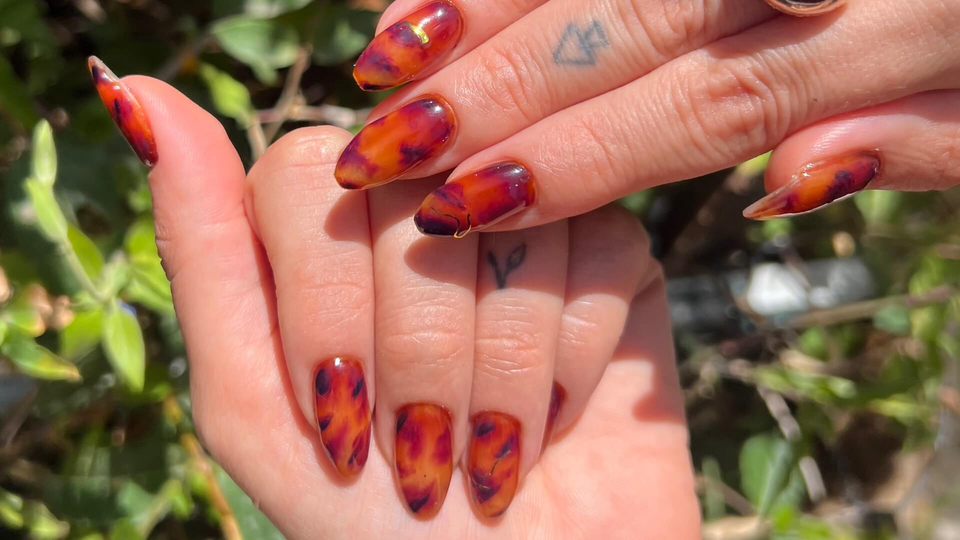 | Merav nails ️