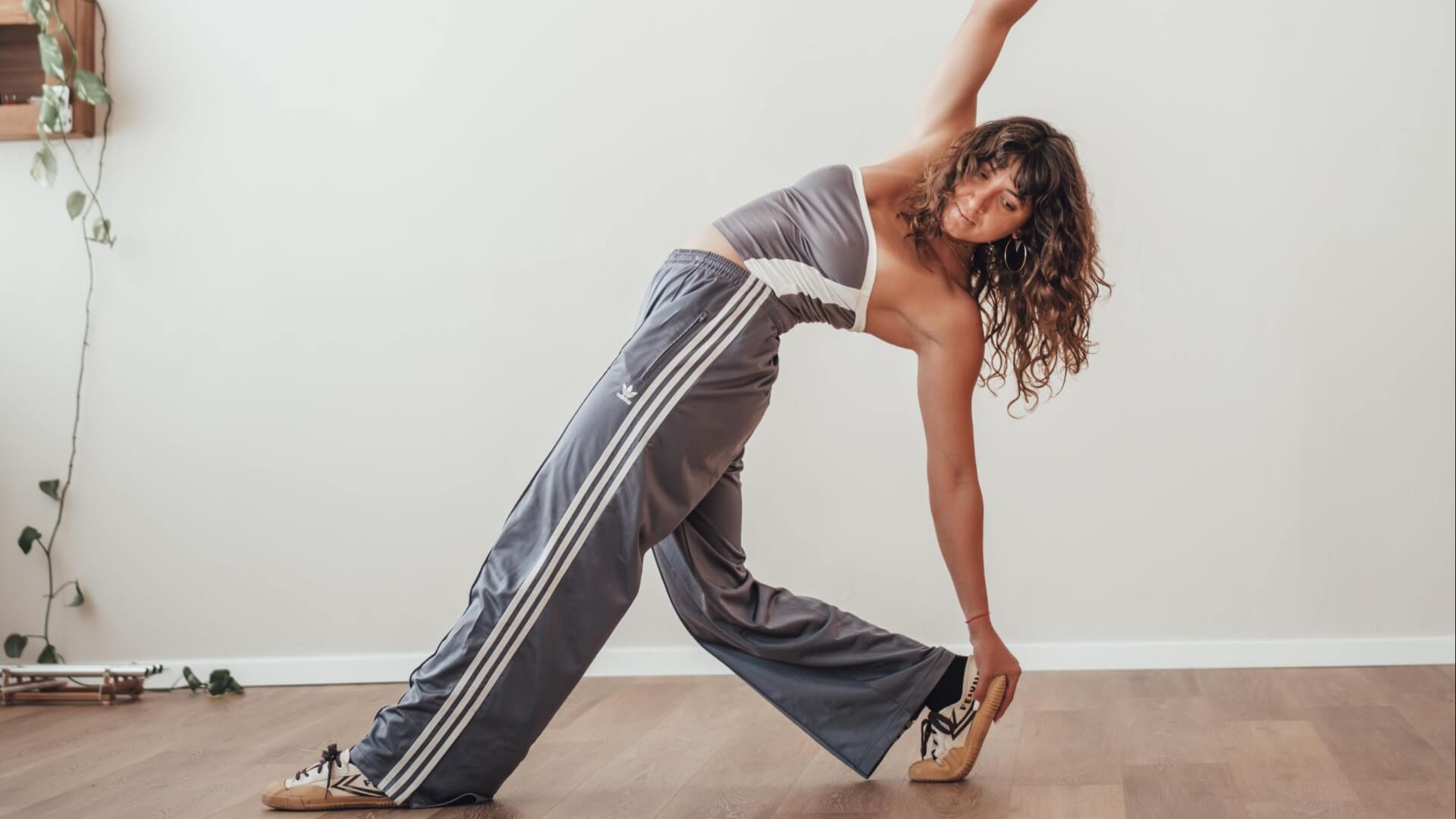 בית לתנועה | שיעורי מובמנט | יוגה תרפיה Embodyhome