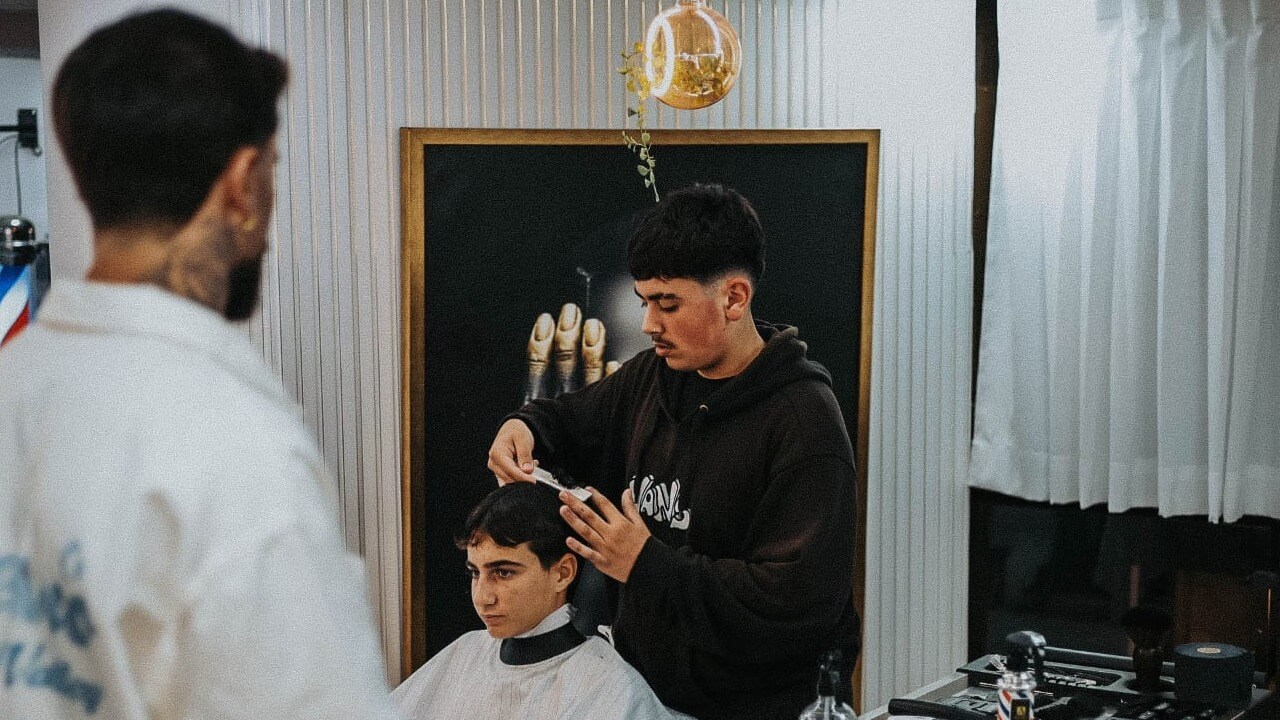 Peleg medioni barbershop 