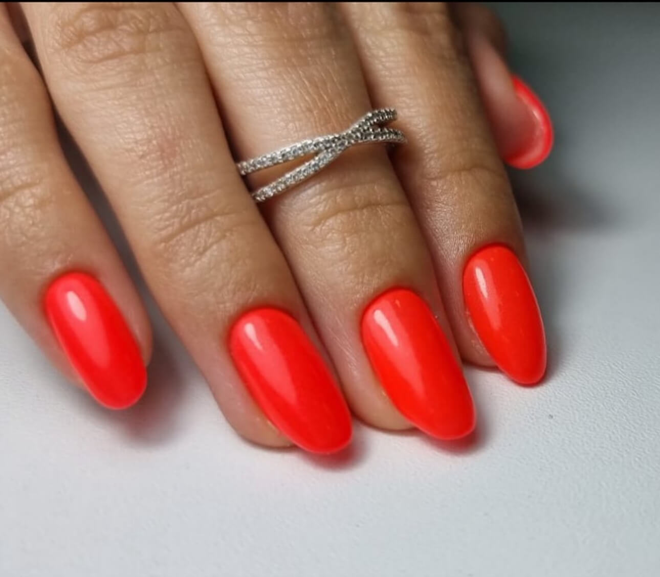 רותם מזרחי - נייליסטית 