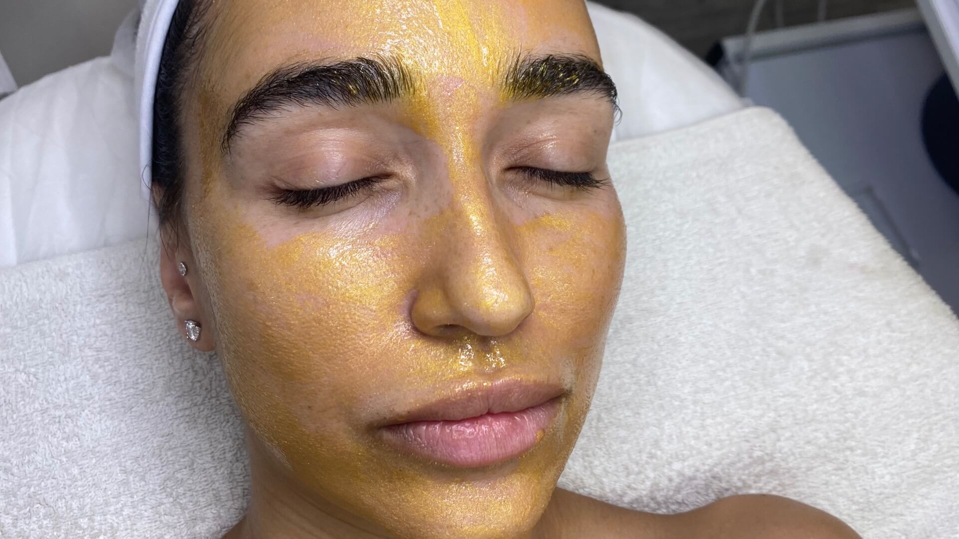 Shir Chrakovsky Cosmetics