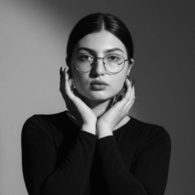 Vie brow&lash  | lee