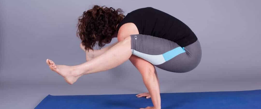 דנה חינסקי יוגה