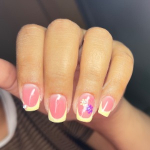 Tmmara nails | lee