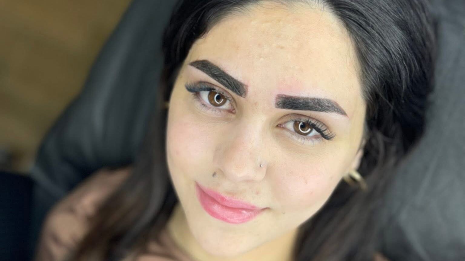 Randa Eyebrawos Artist 