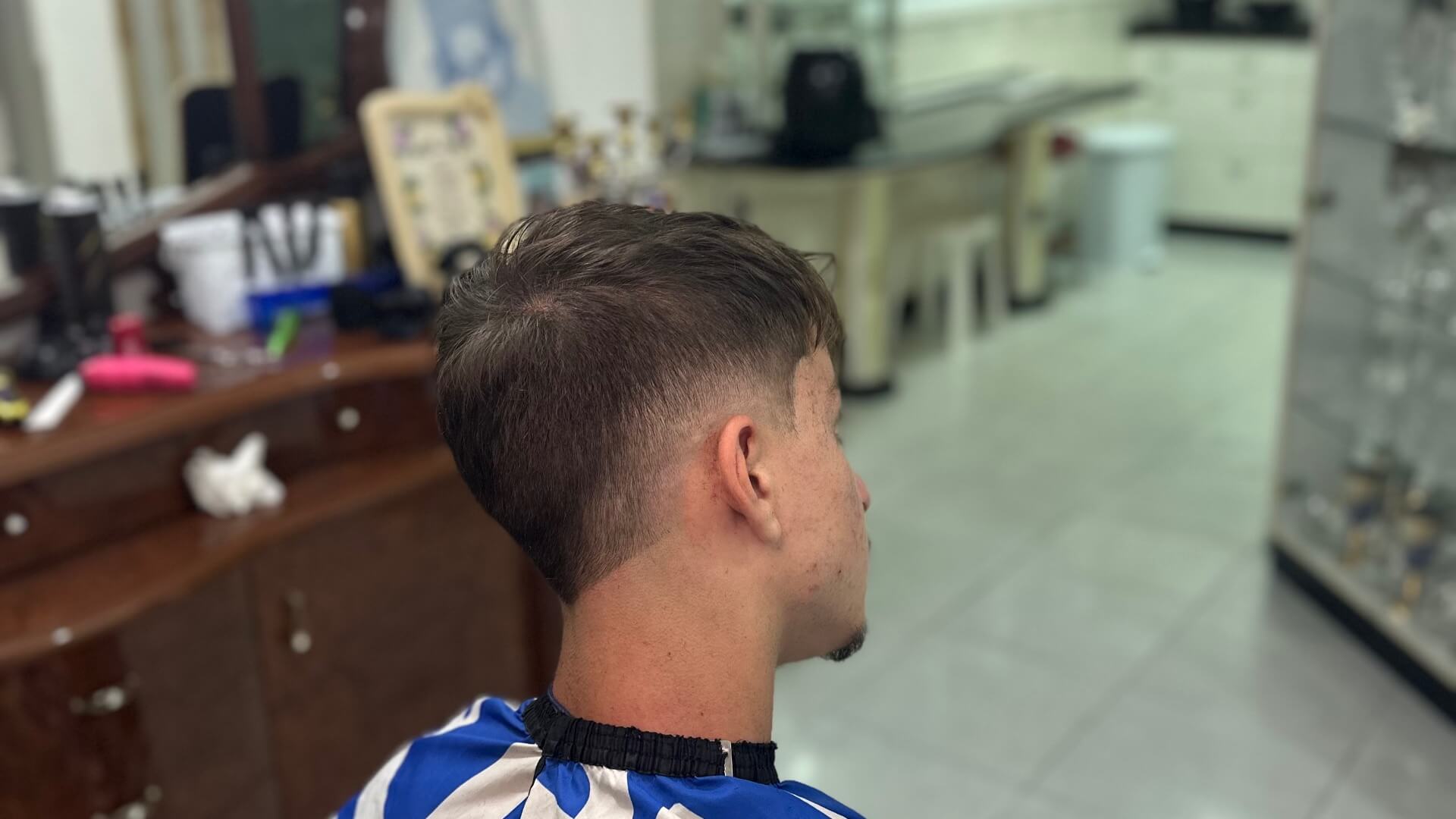 Dvir barber