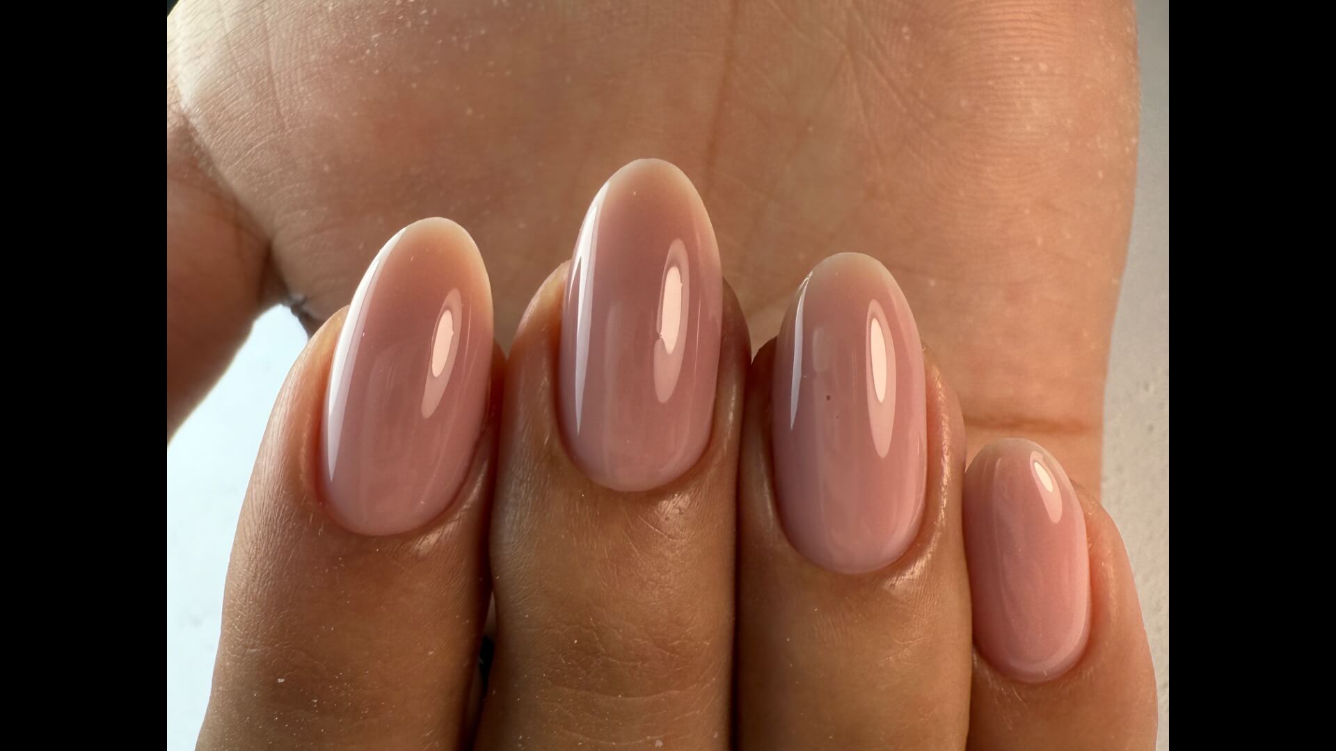 מושקי לק ג׳ל