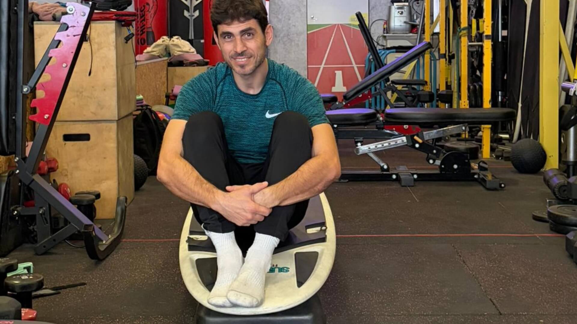 lee | סטודיו פיטר