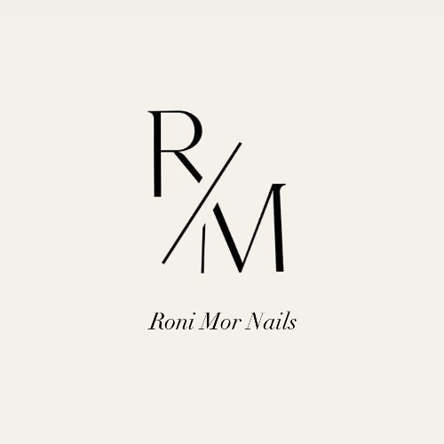 Roni nails  | lee