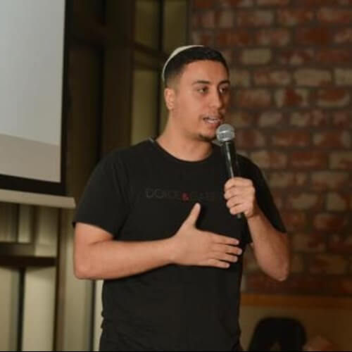 אדיר מנשה | lee