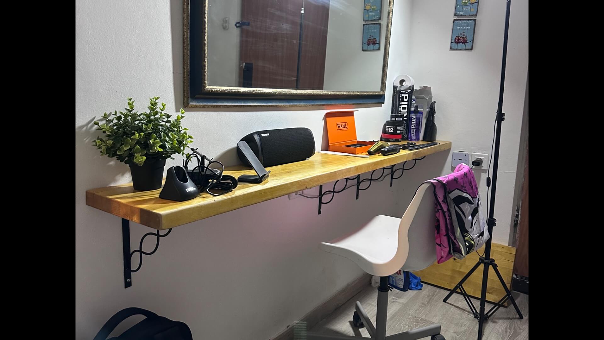 Johnson - barbershop